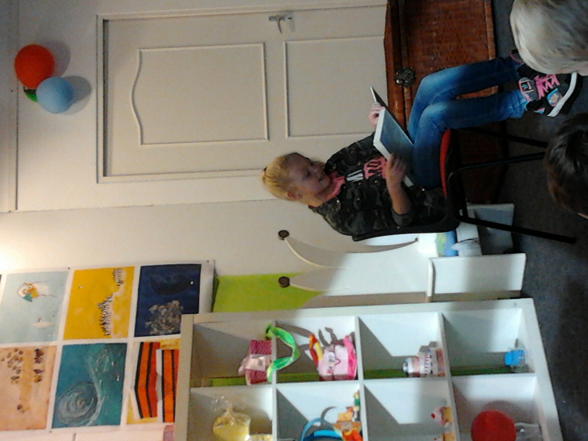 Julia wint voorleeswedstrijd (gr. 6b/7b)