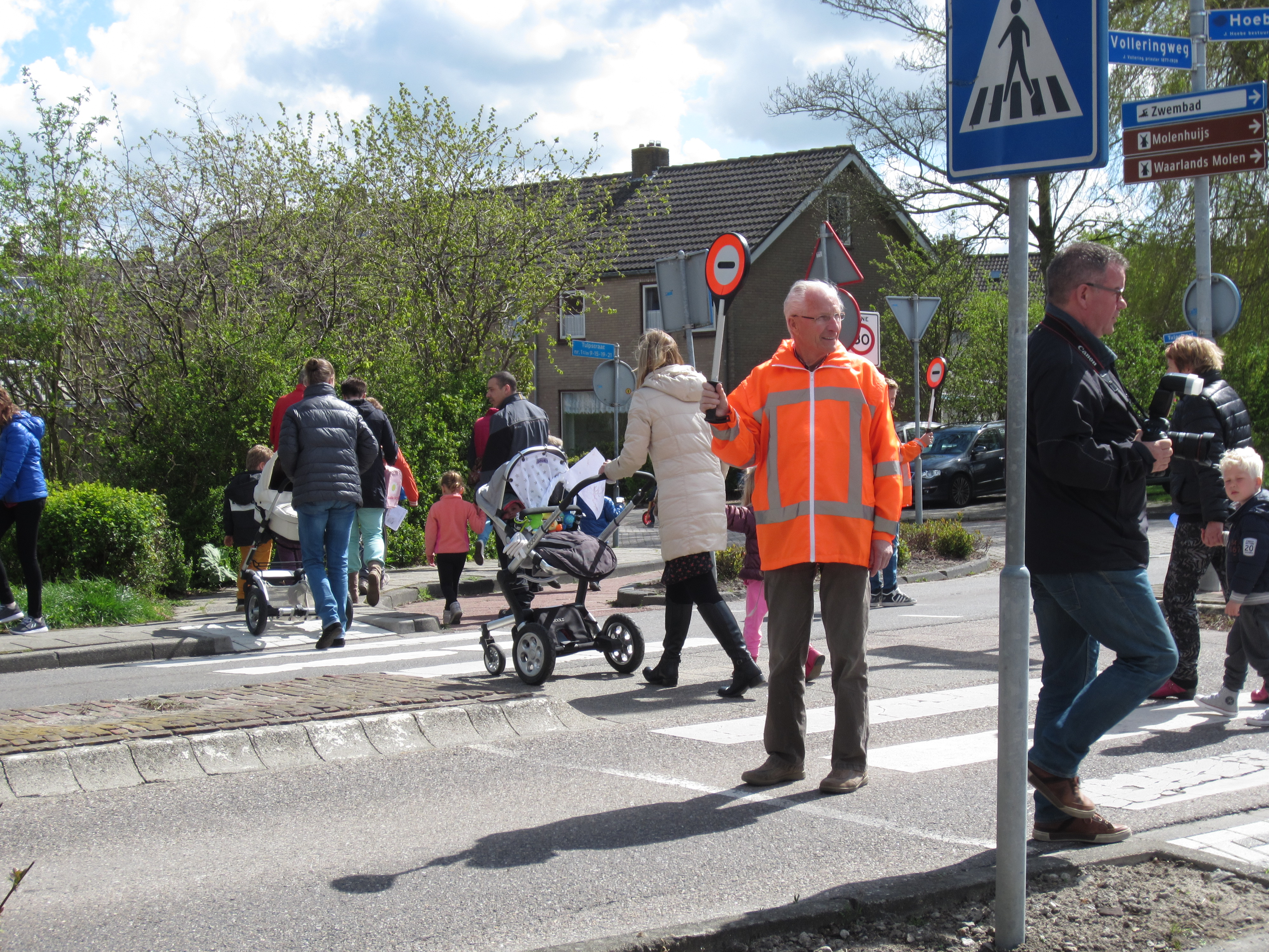 Henk (oudste klaar-over van Nederland!) zwaait af