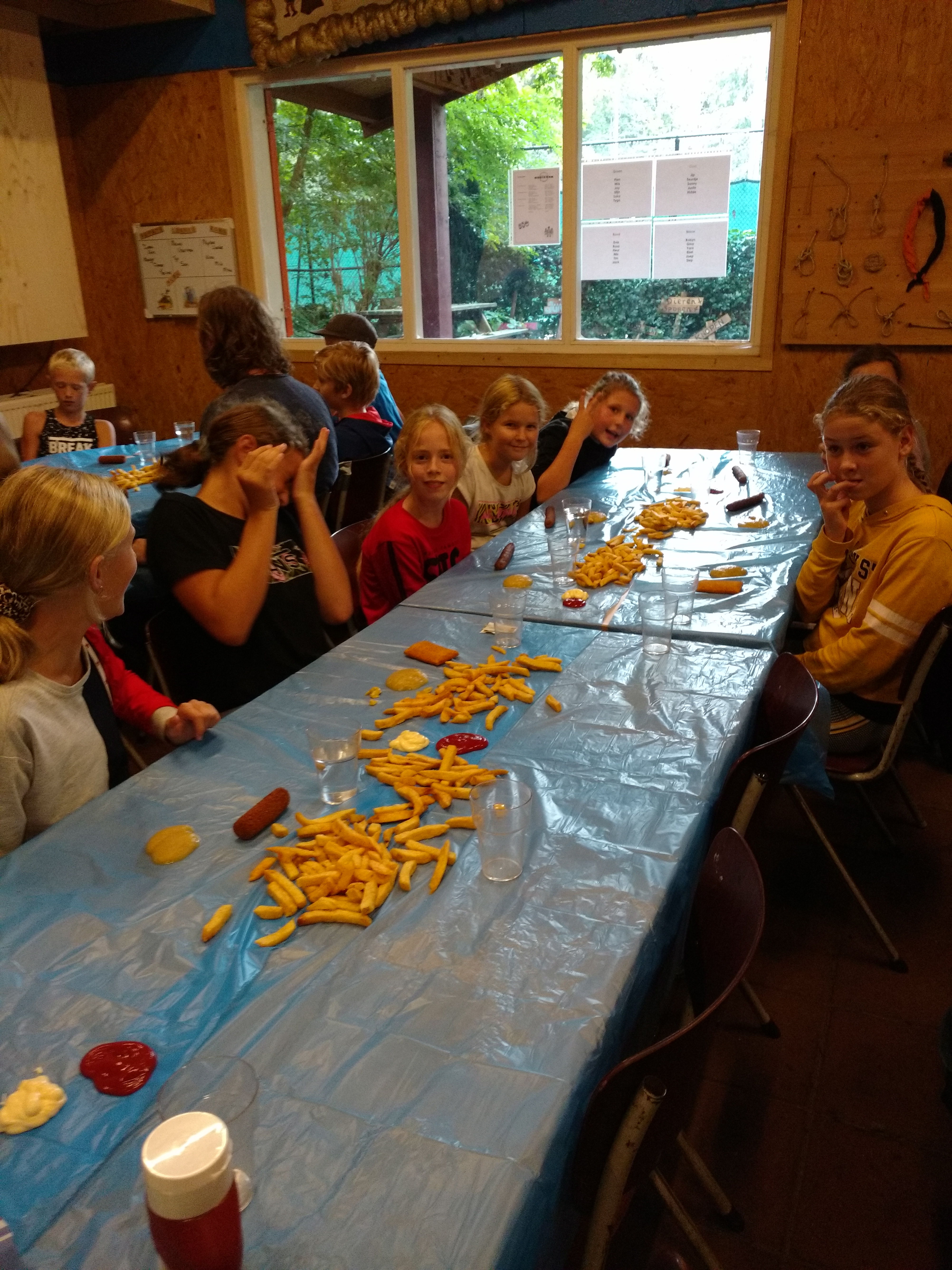 Stamgroep 8 op kamp